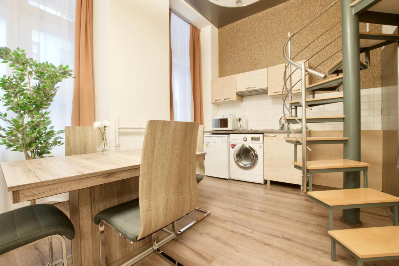 St. King 1 By Hi5 Apartments Budapest Exteriör bild
